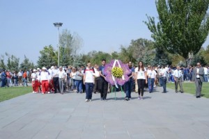 Участники Всеармянских игр почтили память жертв Геноцида армян