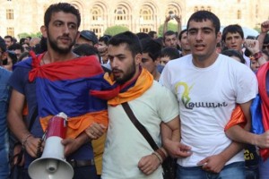 Инициатива «Нет грабежу!» сегодня проведет информационное шествие в Ереване
