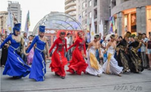 Конкурс-фотовыставка, представляющая национальные армянские костюмы (тараз), откроется в Ереване