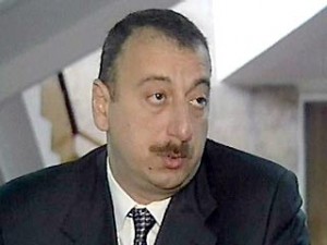 Кому выгодна армянофобия в Азербайджане?