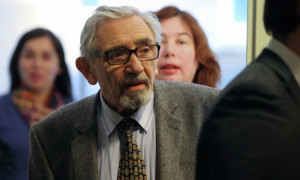 Отца Ходорковского вызвали на допрос