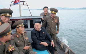 Десантные катера КНДР направлены к морской границе с Южной Кореей