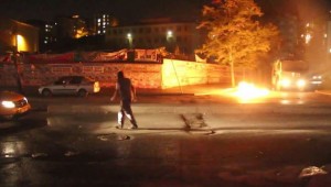 Курды в Стамбуле закидали полицейских «коктейлями Молотова»