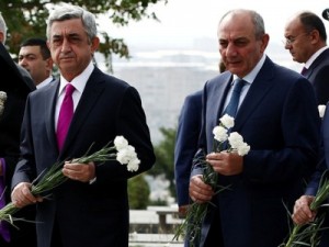 Президенты двух армянских государств посетили пантеон Ераблур