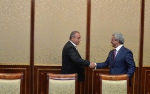 Президент Армении встретился с экс-премьером Грантом Багратяном