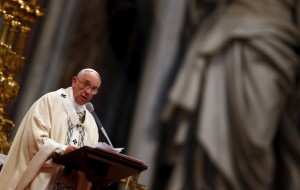 Папа Римский Франциск разрешил священникам отпускать женщинам грех аборта