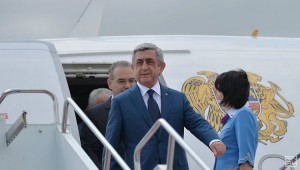 Президент Армении отбывает в США