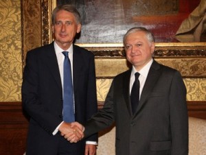 Главы МИД Армении и Великобритании обсудили вопросы сотрудничества