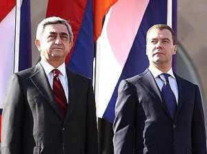 Президент Армении поздравил Дмитрия Медведева с юбилеем