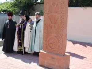 В Кировограде установили хачкар, посвященный 100-летию Геноцида армян