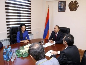 Овик Абраамян представил нового министра юстиции коллегам