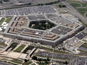 Возле Пентагона появился подозрительный внедорожник