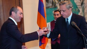 Конституционные изменения Армении могут стать бедой - Вардан Осканян