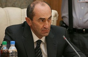 Роберт Кочарян: Решение Армении о присоединении к ТС было эмоциональным, без достаточной проработки