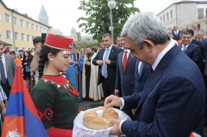 Президент Армении отбыл в Республику Арцах