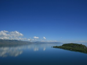 Министерство экологии Армении объяснило причину снижения уровня воды в озере Севан