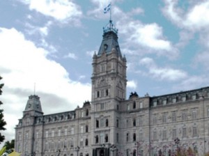 Петиция требует включить изучение геноцида программу школ Квебека