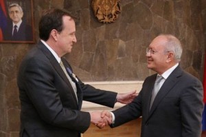 Посольство США преподнесло в дар СК Армении компьютерную технику и программы стоимостью в $132 тыс