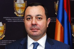 Адвокат экс-депутата Гоар Енокян подвергся разбойному нападению