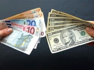 Курс доллара в Армении резко понизился