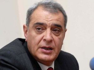 Действующая Конституция Армении исключает эволюционное развитие - Давид Шахназарян