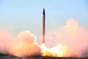 Иран успешно испытал ракету Emad класса "земля-земля"