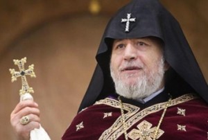 Католикос всех армян отбыл с визитами в Италию и Францию