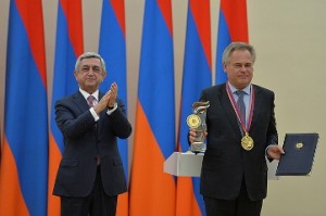 Касперский получил премию президента Армении Global IT Award из рук главы государства