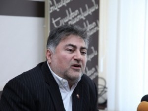 Выборы в Азербайджане были похожи на театральную постановку - Ара Папян