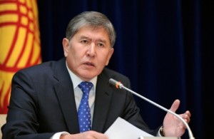 Алмазбек Атамбаев: Нужно сократить полномочия президента и переходить к парламентскому правлению