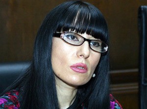 Наира Зограбян: Зарплаты у судей больше – а коррупции не меньше