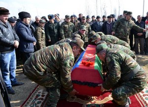 Азербайджан сообщил о гибели 64 военнослужащих