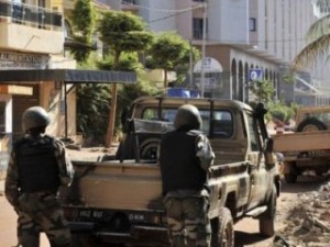 Власти Мали опубликовали фото подозреваемых в причастности к теракту