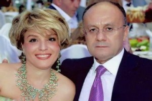 Суд удовлетворил иск супруги Сейрана Оганяна против газеты «Грапарак»