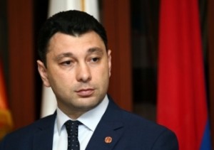 Вице-председатель парламента Армении отбыл в Аргентину