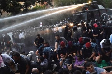 Ожиданя по показателям демократии на 2015 год