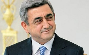 Президент Саргсян вручил награды лауреатам госпремии Армении за 2015 год