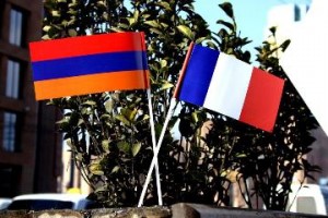Ереван готов укреплять привилегированные отношения с Парижем - Эдвард Налбандян