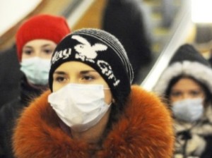 Жителей Киева обязали ходить в масках