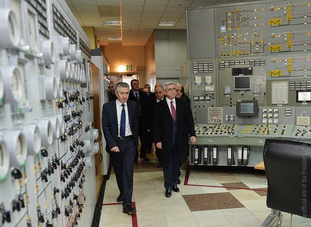Серж Саргсян побывал на Армянской АЭС