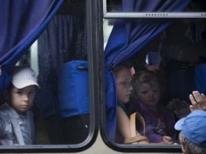 Норвегия начала отправлять беженцев автобусами обратно в Россию