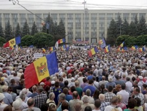 Протестующие в Кишиневе пришли к резиденции президента Молдавии