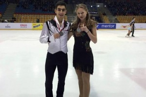 Армянские фигуристы взяли "серебро" на турнире в Торуне