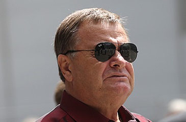 Отец Жанны Фриске обвиняется в хищении средств «Русфонда»