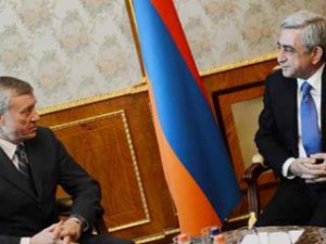 Сегодня в Армению прибывает генсек ОДКБ