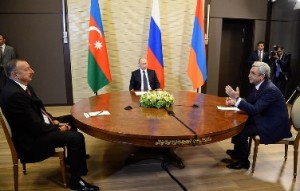 Официальный Ереван никогда не протестовал против поставок оружия Азербайджану - газета