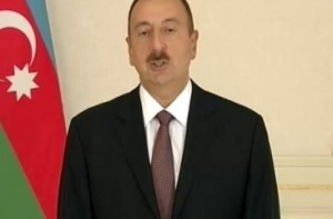 Итальянские коммунисты "объявили войну" Алиеву