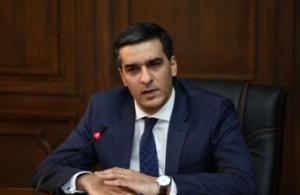 Арман Татоян претендует на пост защитника прав человека
