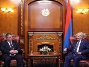 Спикер армянского парламента попрощался с послом Грузии