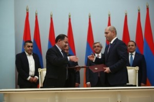 В Армении правящая Республиканская партия поделилась властью с Дашнакцутюн
